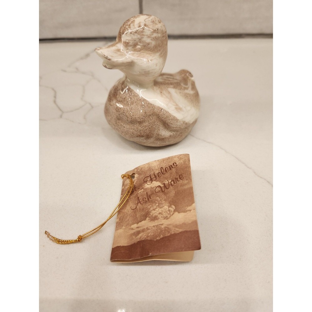 Vintage Mt St Helens Ash Ware Duck Figurine Signed White w/ Brown Swirls‎ W/tag